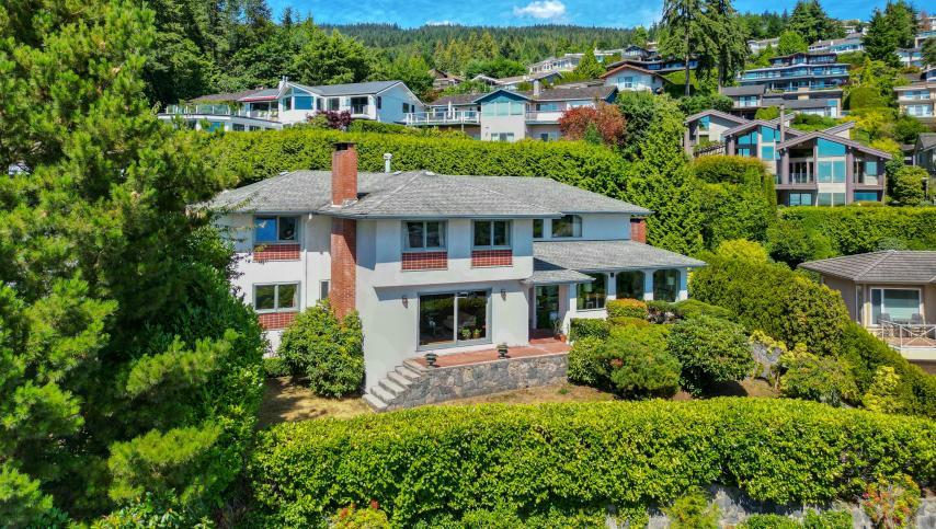 1373 Camwell Drive, Chartwell, West Vancouver 3