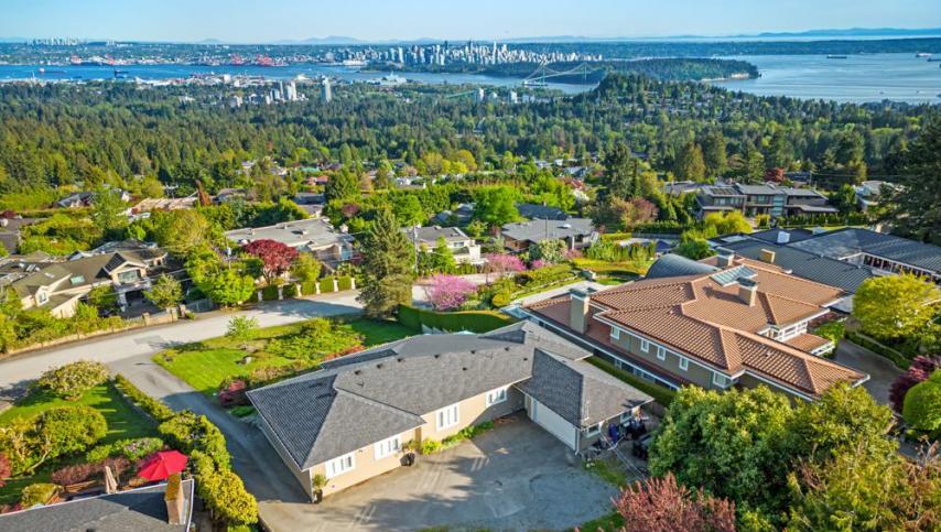 855 Farmleigh Road, British Properties, West Vancouver 3